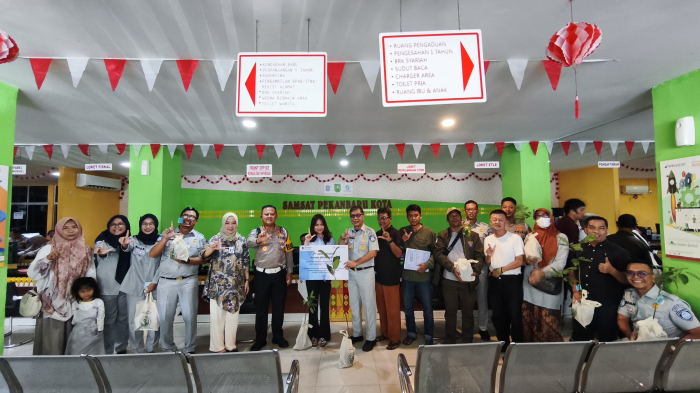 Hari Keempat Operasi Zebra 2025, Samsat Kota Pekanbaru Perkuat Layanan Humanis, Edukasi, dan Green Policing
