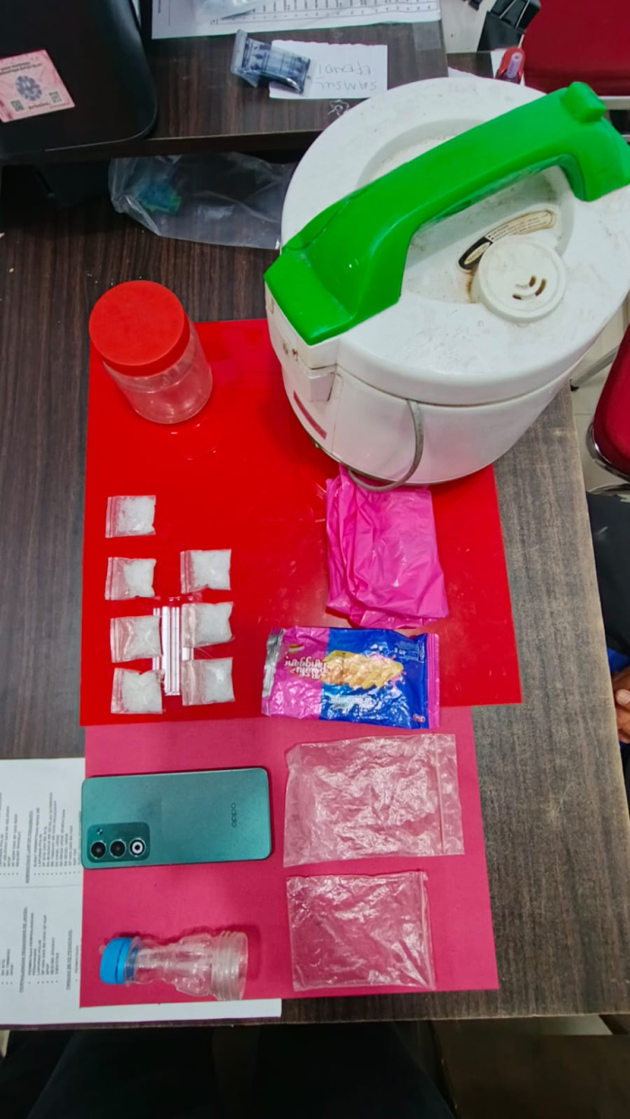 Miliki Sabu 28,44 Gram, Satresnarkoba Polres Rokan Hulu Tangkap Pengedar Narkotika di Pendalian IV Koto