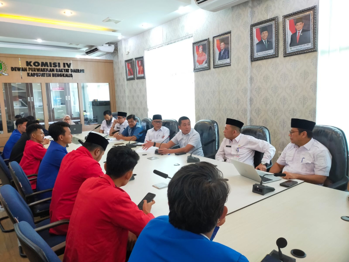 Mahasiswa Cipayung Plus Audiensi Bersama Komisi IV DPRD Bengkalis Bahas Keberlanjutan Beasiswa Daerah